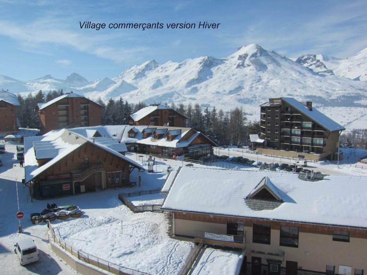 Residence Les Monts Du Soleil 拉茹杜罗普 外观 照片